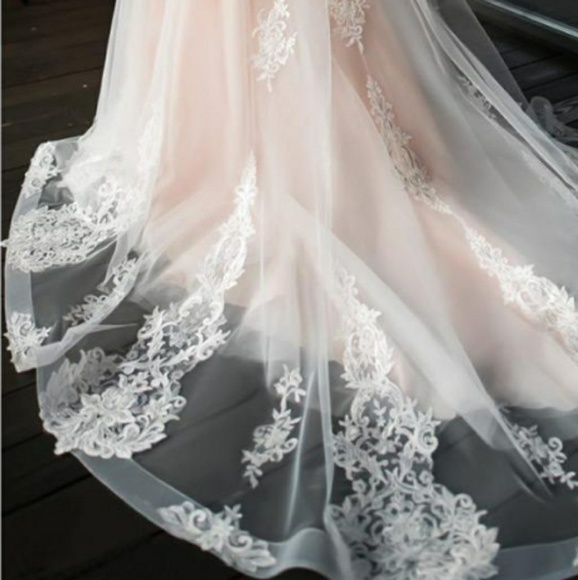 Long sleeve fully lined gown - Picture 5 of 7